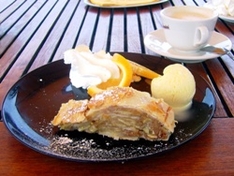 Kaffee und Kuchen