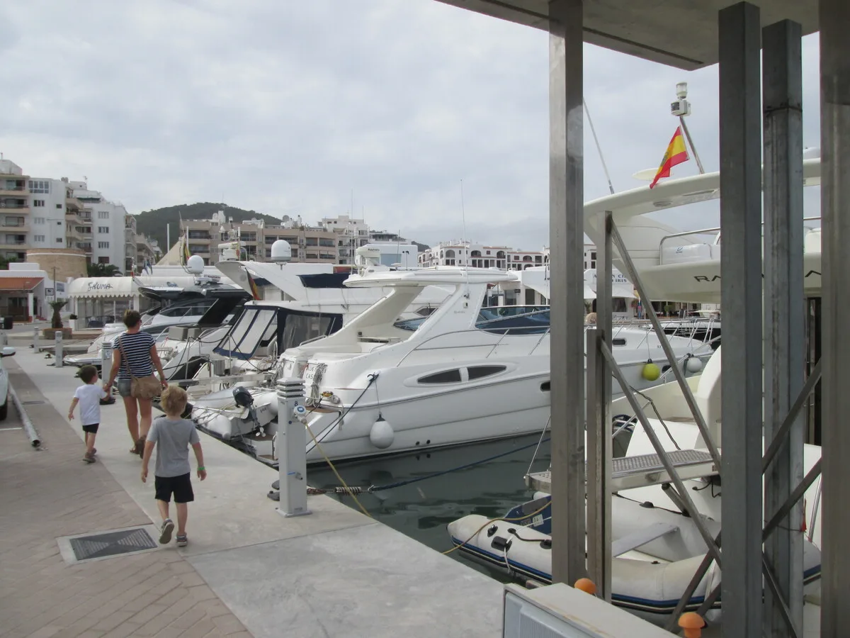 Marina auf Ibiza